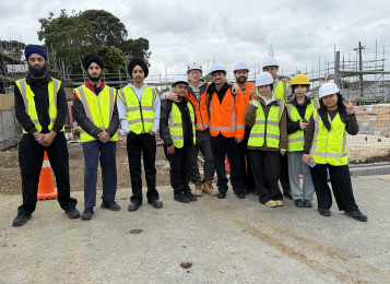 <p>AIC Students Gain Hands-On Insight into Timber-Framed Construction</p>