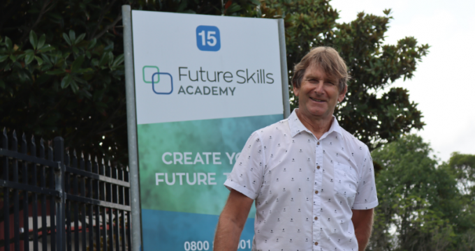 Great news photo of Stewart outside FSA news image
